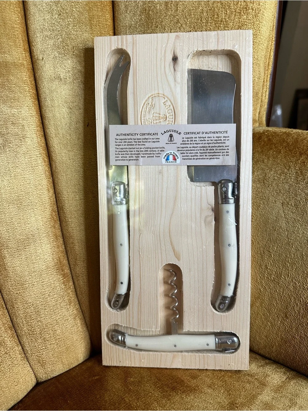 New Laguiole 3 Piece Wine & Cheese Knife Service Set Made in France